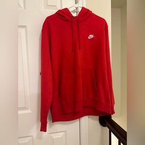 Nike Men's Pullover Fleece Club Hoodie